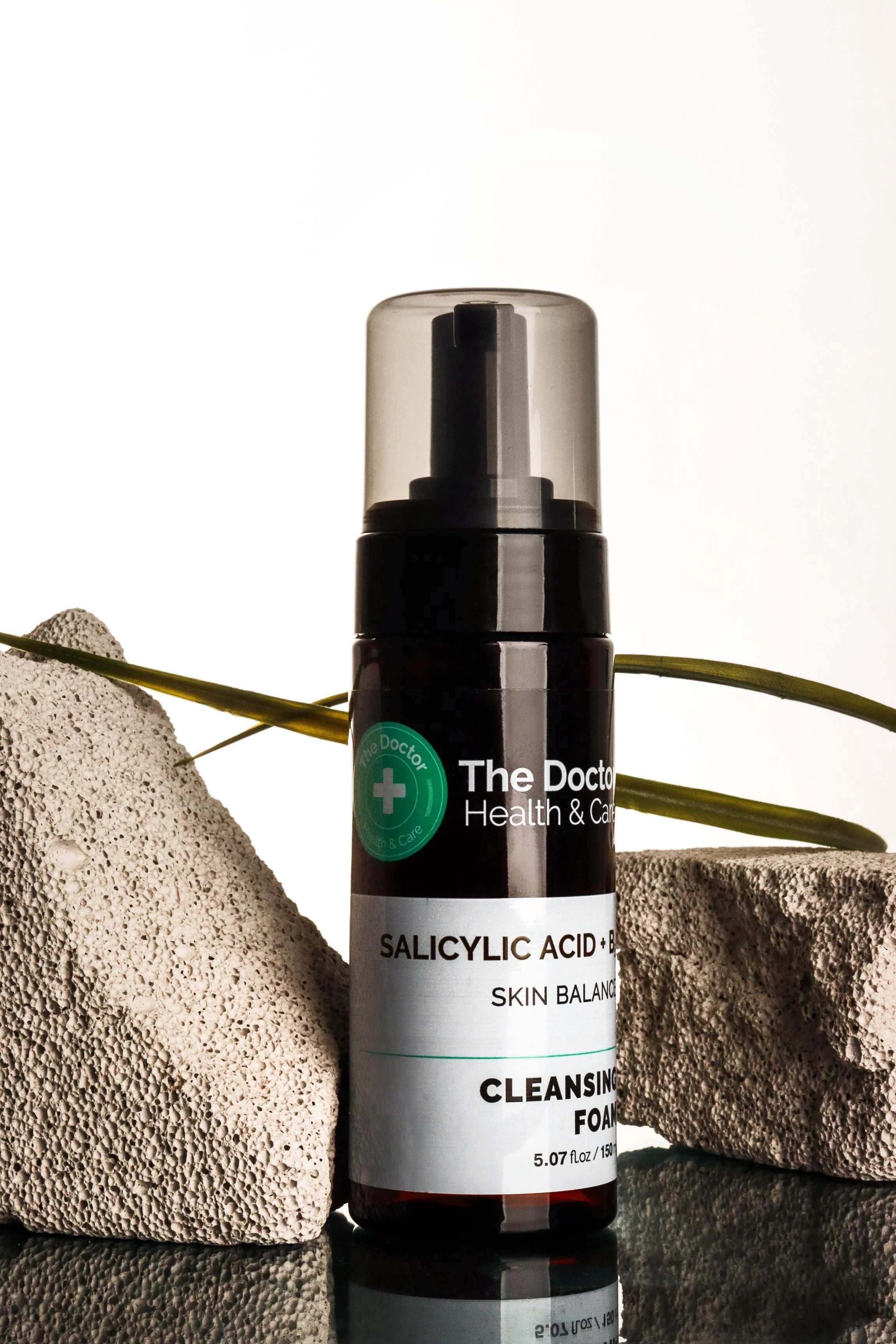 The Doctor Salicylic Acid + B5 Cleansing Foam (ΠΡΠΈΡΠ°ΡΡΠ°Ρ ΠΏΠ΅Π½ΠΊΠ° The Doctor Ρ ΡΠ°Π»ΠΈΡΠΈΠ»ΠΎΠ²ΠΎΠΉ ΠΊΠΈΡΠ»ΠΎΡΠΎΠΉ ΠΈ B5), 150 ml - Image 2